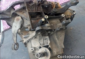 Vário material mecanico e electrónico para psa motor 2.0HDI ano 2000 a 2006