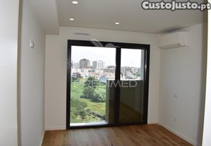 Excelente t1 novo centro de gaia