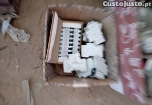Disjuntores lavatrio