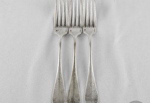 Conjunto de 3 garfos de mesa em Christofle