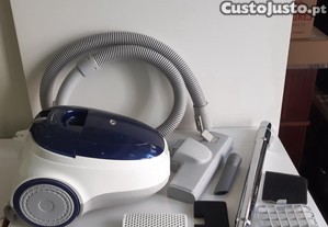 Aspirador de Saco 700W Signature CJ002 Funcional