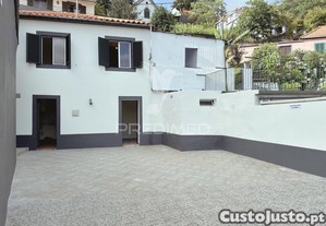 Moradia t2 renovada com logradouro   monte, funchal