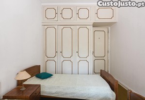 Quarto junto Metro Olaias