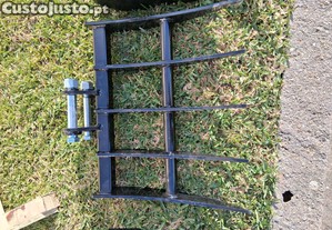 Ancinho (rake) para mini escavadora