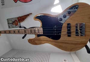 Baixo Harley Benton vintage series