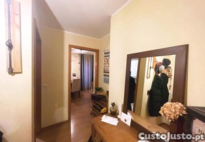 Apartamento T2 junto  ribeira do Porto Para investidores