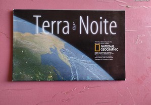 Mapa National Geographic - A Terra à Noite - 2004
