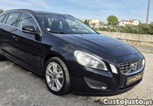 Volvo V60 2.4D D5 - 12