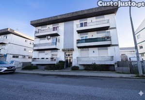 Excelente Apartamento T3 com garagem e arrecadao