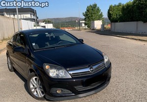Opel Astra Gtc - 09