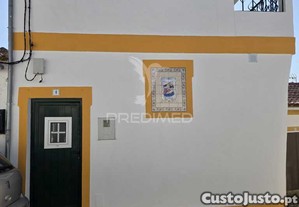 Casinha de aldeia t1 - 75.000.00 euros