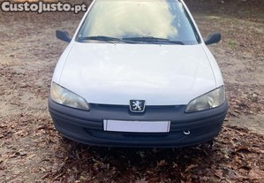 Peugeot 106 1.1 - 98