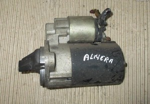 Motor de arranque para Nissan Almera 1.5i e 1.8i (2004) Bosch 0001116006