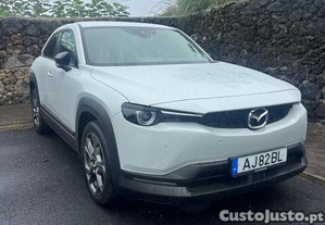 Mazda  e-SKYACTIV Advantage Industrial Vintage - 20