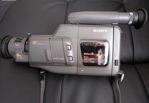 Sony Handycam Video8 CCD-F350E + bolsa + carregadores