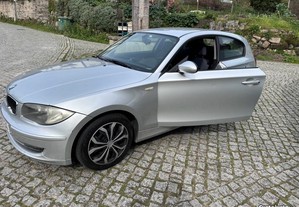 BMW 118 D 143cv 3 portas