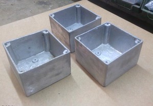 3 Caixas de Aparelhagem Quadradas Em Aluminio Nova