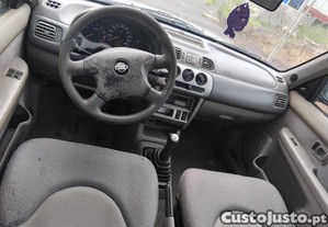 Nissan Micra 1.3 c gasolina - 01