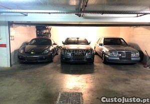 Garage Fechada /Box - espao para 3 carros
