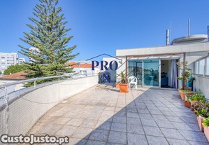 Apartamento t3 com terraço junto ao palácio de cristal