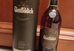 Whisky Glenfiddich 18 anos Ancient Reserve - old design (90s)