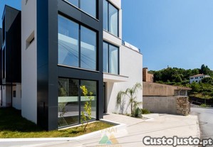 Apartamento T3 à venda em Salvador, Vila Fonche e Parada, €320.000