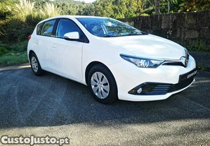 Toyota Auris 1.4 D-4D Comfort c/ A/C - 5 Lugares - NACIONAL - C/ GARANTIA - IMPECVEL - 16