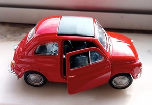 Miniatura Fiat 500L