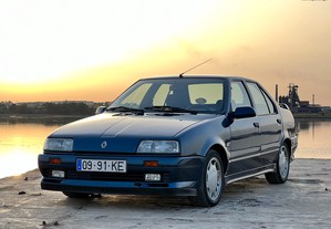 Renault 19 1.8 16s Chamade - 89