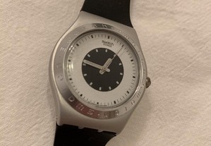 Relógio Swatch Irony em alumínio