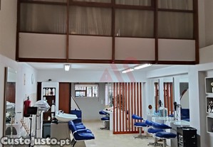 🏢 Loja No R�s Do Ch�o Com Possibilidade De Convers�o Em T2 Duplex   Vila Nova De Famalic�o, Braga, Vila Nova de Famalic�
