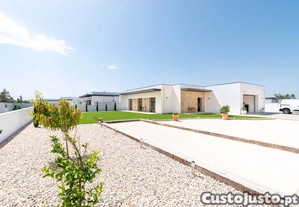 Moradia térrea T3 em Pataias e Martingança de 150,5 m²