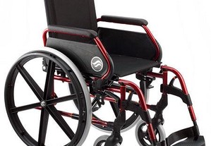 Cadeira de Rodas (Breezy Premium) - NOVA