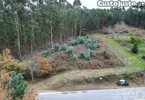Terreno para constru��o em Cornes
