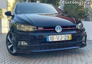 VW Polo 2.0 TSI GTI DSG - 18