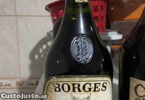 Garrafas muito antigas