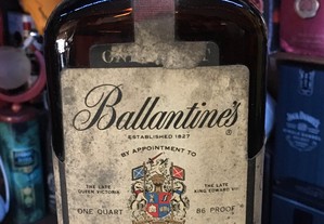 Whisky Ballantines One Quart