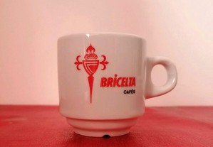Chávena em loiça dos cafés Bricelta, Maiporce