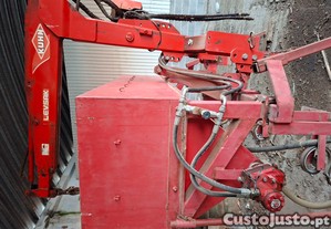 Sachador/Adubador com Grua para trator para sachar e adubar milho