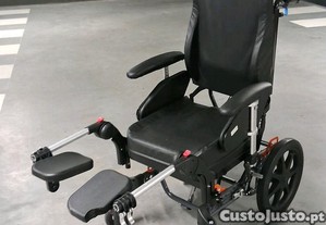 Cadeira rodas semi profissional, entrego num raio de 30 km