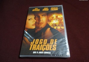DVD-Jogo de Traições-Ben Affleck/Charlize Theron-Selado