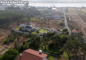 Moradia C/ Terreno De 655M2, Ria De Aveiro, Em...