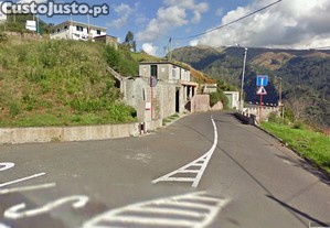 Prdio - Castelejo- Estreito de Cmara de Lobos