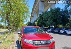 Dacia Sandero 0.9 TCe 90cv - Edição Especial 10 Anos