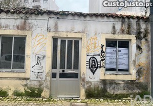 Casa / Villa T2 em Caldas da Rainha - Nossa Senhora do Ppulo, Coto e So Gregrio de 186,00 m