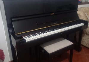 Piano Kaiser yamaha