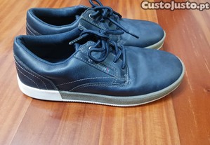 Sapatos para crian�a da Bublle Kids - T36