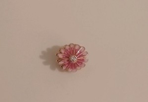 Peça de prata flor rosa