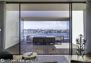 Moradia T4 Com Vistas Rio, Em Condomínio De...
