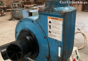 Ventilador aspirao em pleno funcionamento
